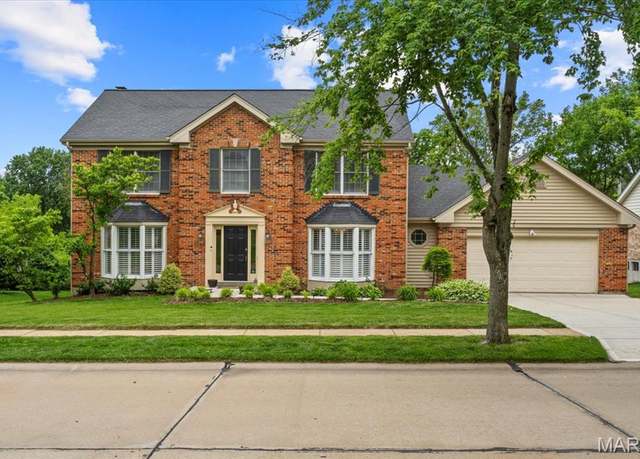 Property at 1218 Chavaniac Dr, Ballwin, MO 63011, 4 beds, 3 baths