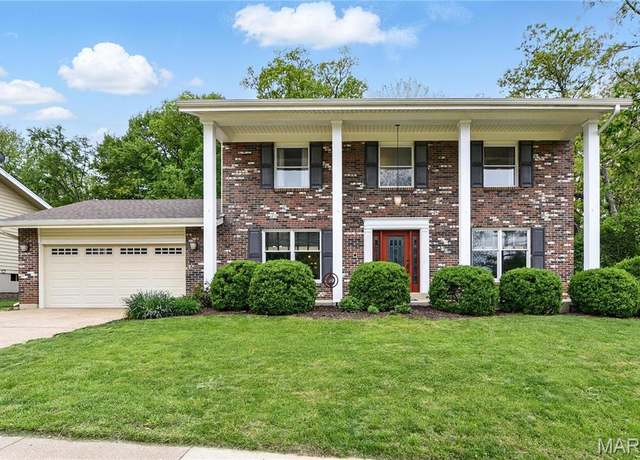 Property at 1853 Schoettler Valley Dr, Chesterfield, MO 63017, 4 beds, 2.5 baths