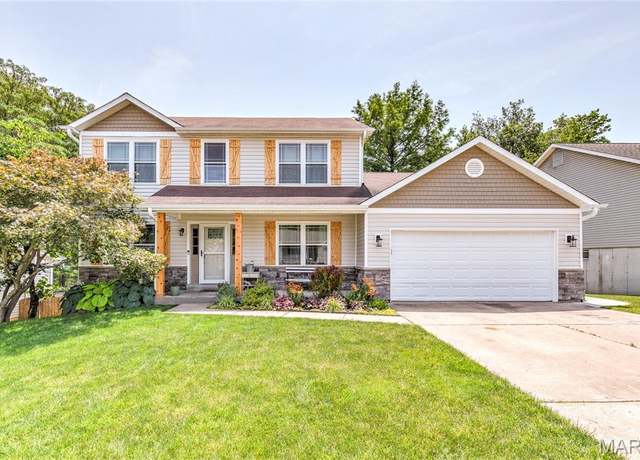 Property at 10 Forest Pine Ct, O'fallon, MO 63368, 4 beds, 3 baths