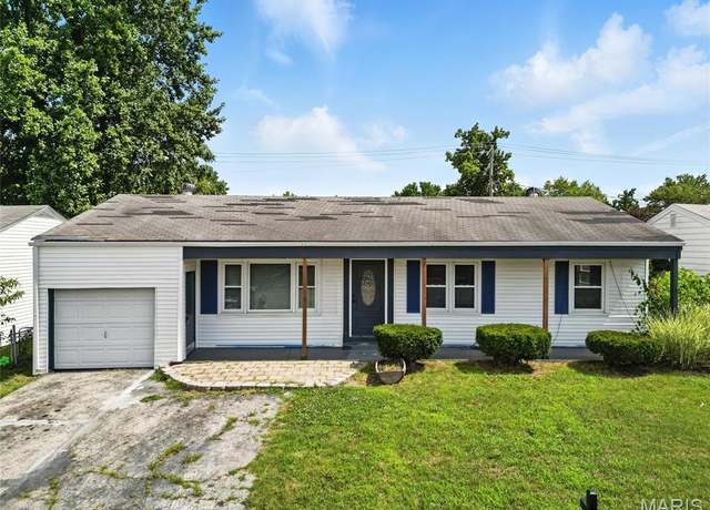 Property at 7342 Mexico Rd, St Peters, MO 63376, 3 beds, 1.5 baths