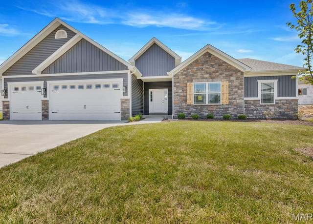Property at 608 Woodway Ct, Wentzville, MO 63385, 4 beds, 3.5 baths