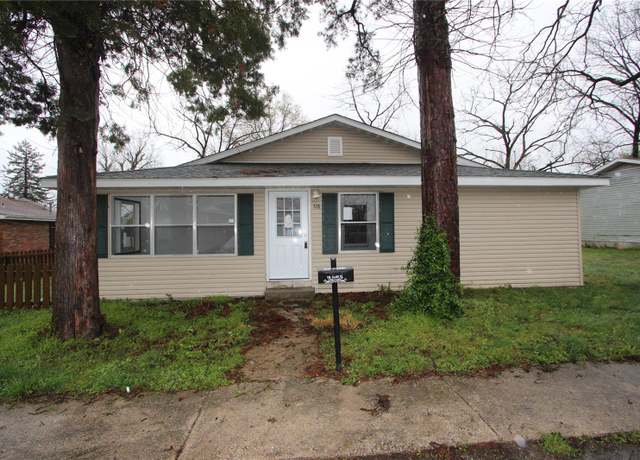Property at 116 Twin St, Bonne Terre, MO 63628, 3 beds, 2 baths