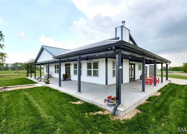 Property at 7210 Ell Rd, St Charles, MO 63301, 3 beds, 2 baths