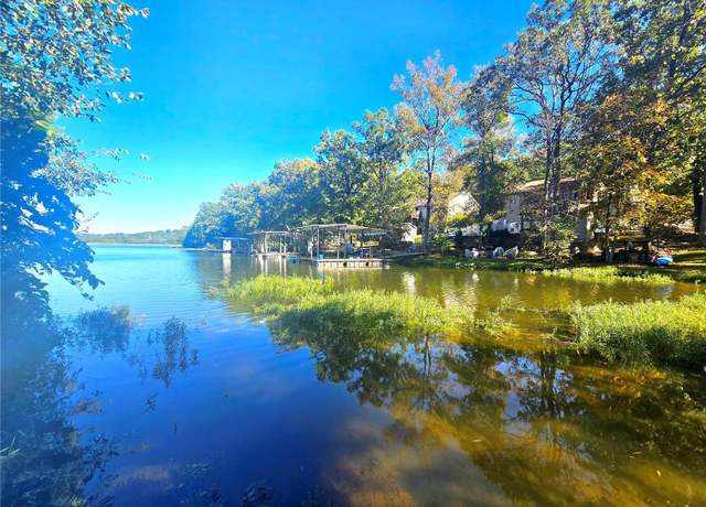 Property at 1053 S Lakeview Dr, De Soto, MO 63020