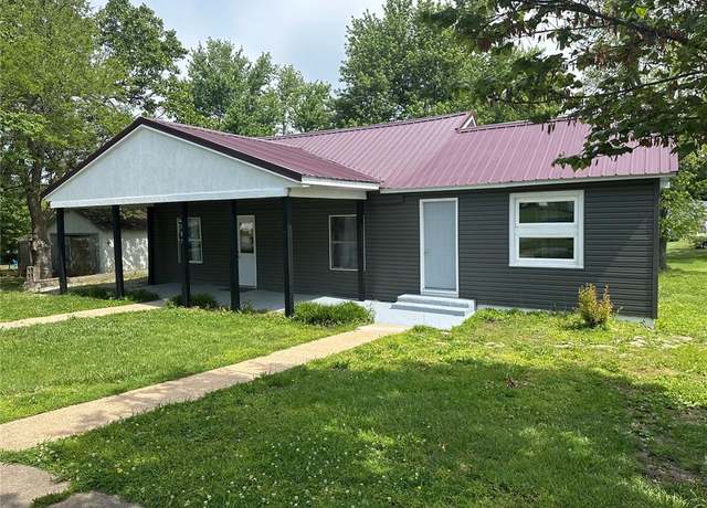 Property at 107 W Ruby Ave, Conway, MO 65632, 3 beds, 2 baths