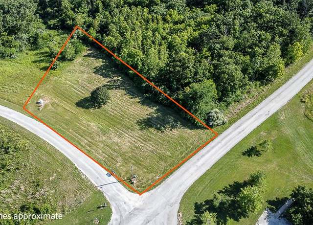 Property at 658 Quarry Rd, Golden Eagle, IL 62036