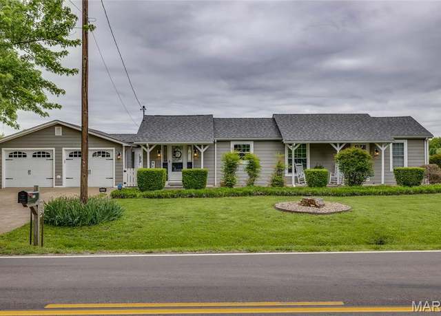 Property at 5524 Hwy D, Farmington, MO 63640, 3 beds, 2 baths