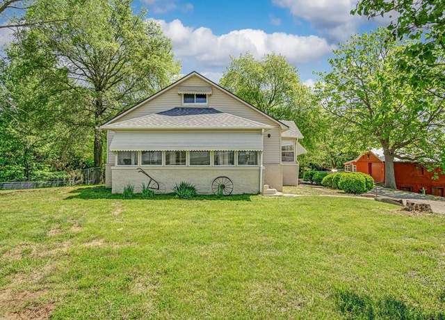 Property at 7900 State Route 163, Belleville, IL 62223, 3 beds, 1.5 baths