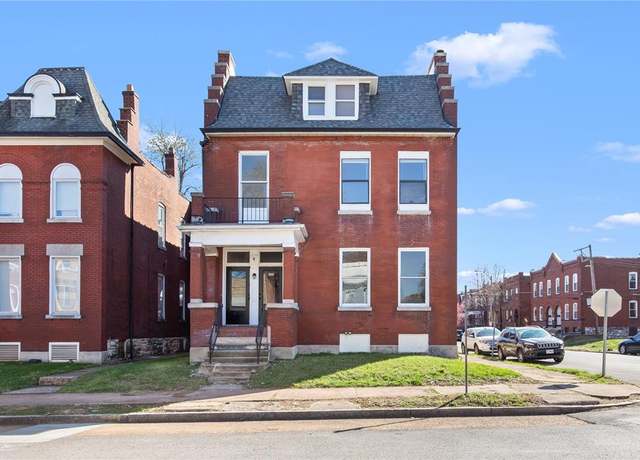 Property at 2856 Wyoming St, St Louis, MO 63118, 7 beds, 2 baths