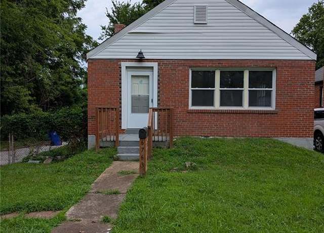 Property at 6763 Julian Ave, University City, MO 63130, 2 beds, 1 bath
