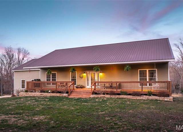 Property at 188 Heritage Dr, Steelville, MO 65565, 5 beds, 3.5 baths