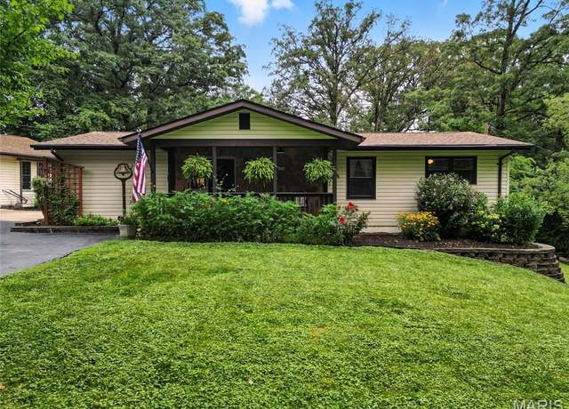 Property at 2617 Forest Ln, High Ridge, MO 63049, 4 beds, 3 baths