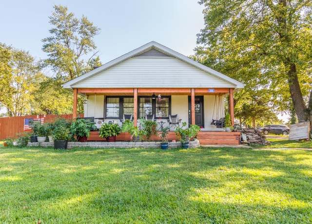 Property at 900 Dillworth, Lebanon, MO 65536, 3 beds, 2.5 baths
