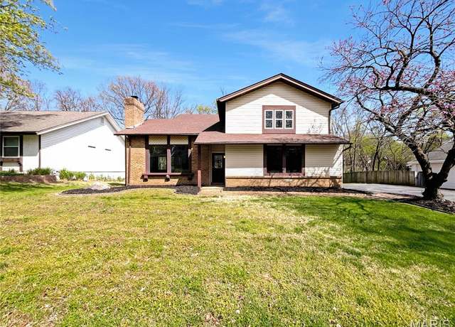 Property at 2738 Cumberland Lndg, St Charles, MO 63303, 3 beds, 2.5 baths