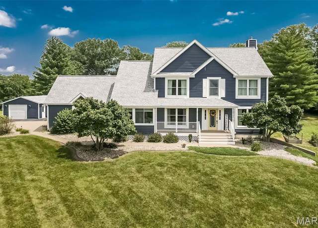 Property at 1930 Meadow Farm Ln, O'fallon, MO 63366, 4 beds, 2.5 baths