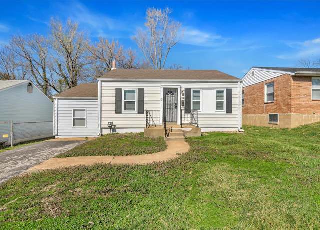 Property at 105 Reasor Dr, St Louis, MO 63135, 3 beds, 1 bath