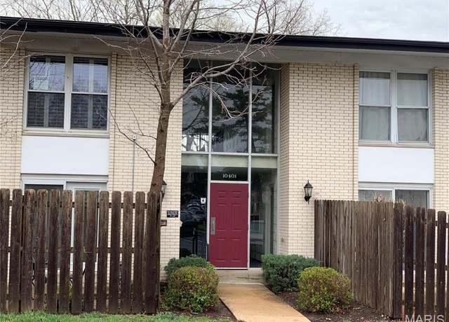 Property at 10401 Briarbend Dr #9, St Louis, MO 63146, 1 bed, 1 bath