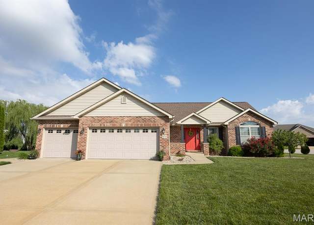 Property at 9731 Weatherby St, Mascoutah, IL 62258, 5 beds, 3 baths