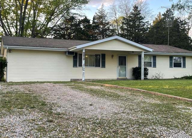 Property at 5979 Ridge Dr, House Springs, MO 63051, 3 beds, 1.5 baths