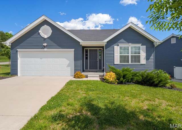 Property at 800 Boulder Crest Ct, Eureka, MO 63025, 2 beds, 2 baths