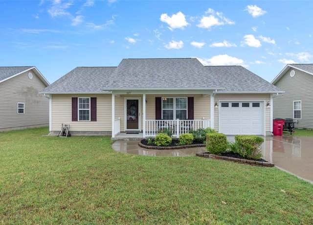 Property at 217 Kinder Ave, Sikeston, MO 63801, 3 beds, 2 baths