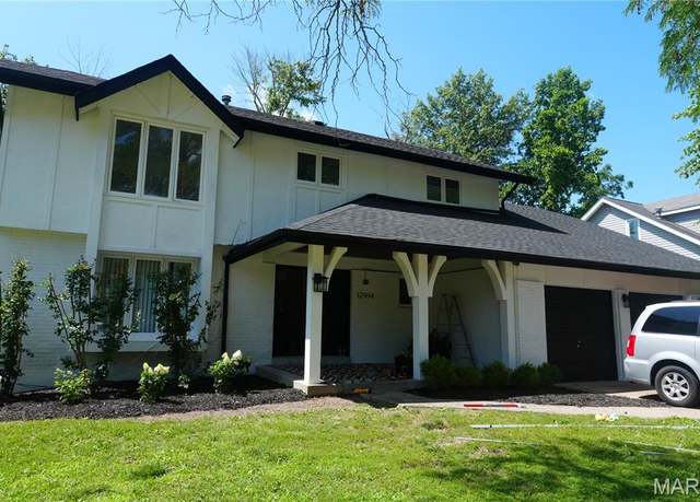 Property at 12914 Nimes Dr, Creve Coeur, MO 63141, 2.5 baths