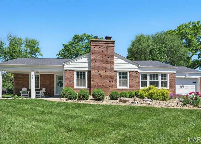 Property at 51 Tulip Dr, St Louis, MO 63119, 3 beds, 2 baths