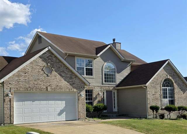 Property at 10354 Jade Forest Dr, Mehlville, MO 63123, 4 beds, 3 baths