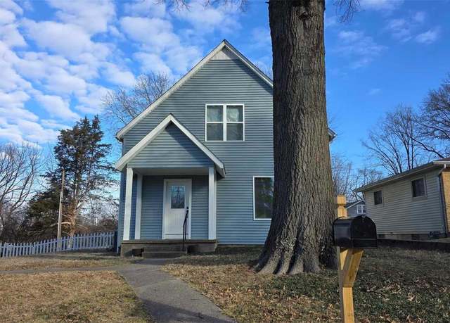 Property at 1714 Georgia St, Cape Girardeau, MO 63701, 3 beds, 2 baths