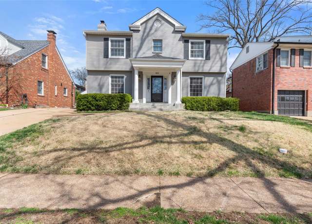 Property at 8115 Pershing Ave, St Louis, MO 63105, 4 beds, 2.5 baths