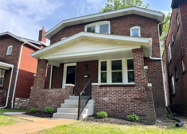 Property at 5116 Goethe Ave, St Louis, MO 63109, 3 beds, 1.5 baths