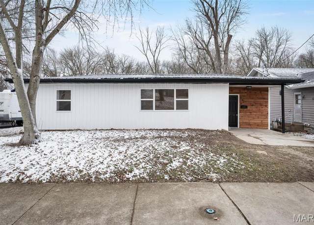 Property at 700 W Main St, Union, MO 63084, 2 beds, 1 bath