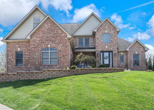 Property at 112 Fox Hill Ct, Edwardsville, IL 62025, 5 beds, 3.5 baths