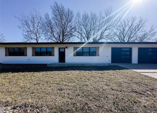 Property at 303 High, Dixon, MO 65459, 5 beds, 3 baths