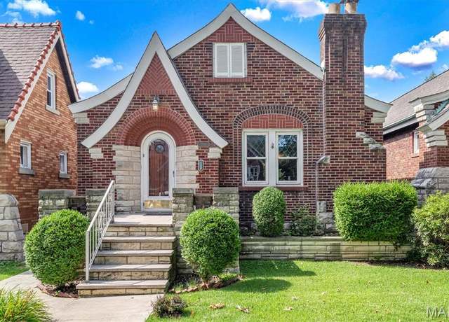 Property at 5710 Walsh St, St Louis, MO 63109, 2 beds, 1 bath