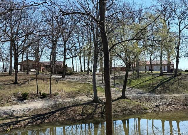 Property at 11418 Holloway Rd, Sparta, IL 62286, 3 beds, 2.5 baths