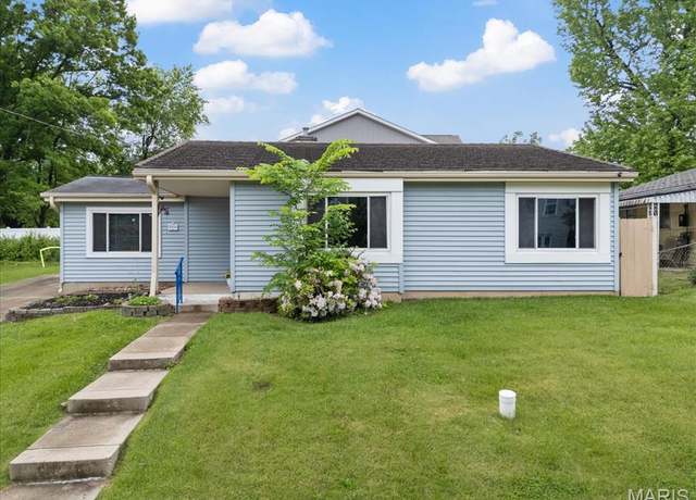 Property at 8934 Litzsinger Rd, St Louis, MO 63144, 3 beds, 1 bath