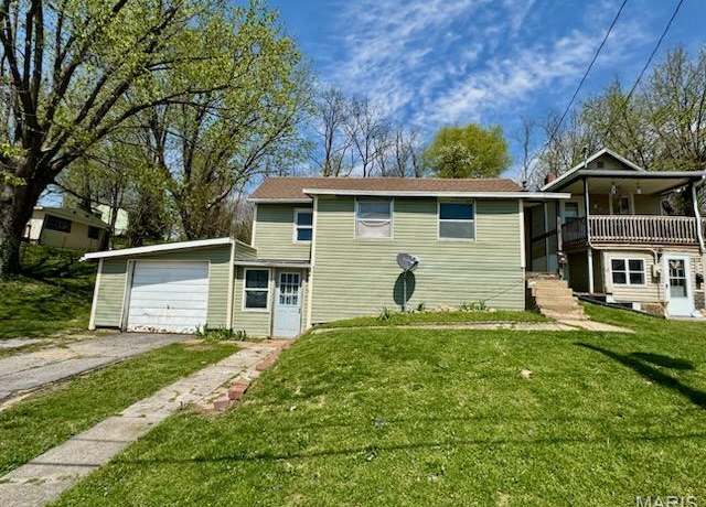Property at 1018 Hayward St, Hannibal, MO 63401, 1 bed, 1 bath
