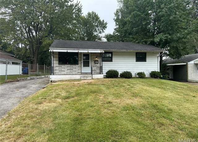 Property at 174 Brigadoon Cir, St Louis, MO 63137, 3 beds, 1 bath