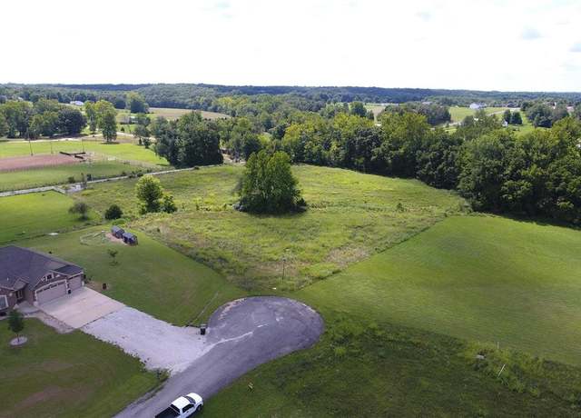 Property at 26 Gallant Dr Or 11 Sassfrass, Troy, MO 63379
