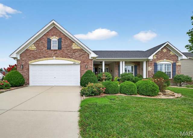 Property at 1401 Noyack Dr, O'fallon, MO 63366, 3 beds, 2.5 baths