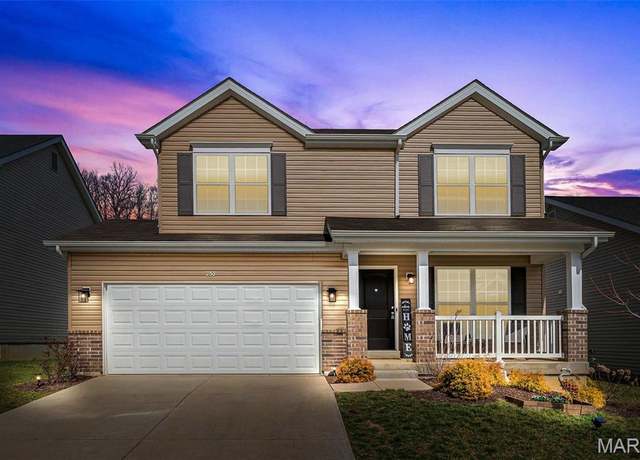 Property at 757 Fox Creek Dr, Fenton, MO 63026, 4 beds, 2.5 baths