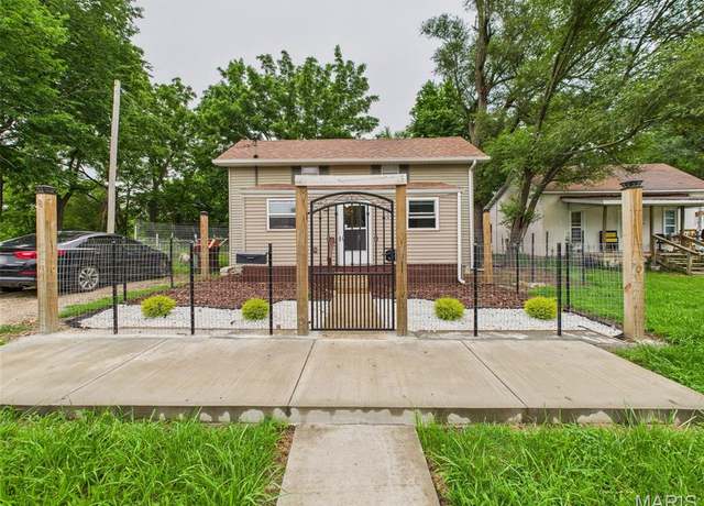 Property at 356 Van Buren St, Lebanon, MO 65536, 3 beds, 1 bath
