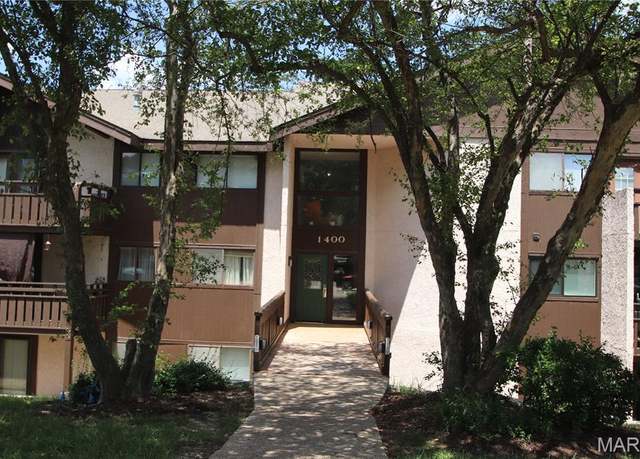 Property at 1400 Heritage Landing #106 Lndg #106, St Charles, MO 63303, 1 bed, 1 bath
