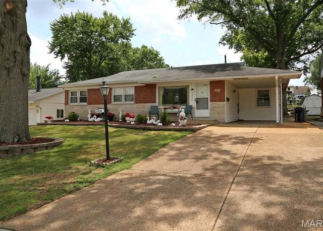 Property at 4840 Blackhawk Dr, Unincorporated, MO 63123, 3 beds, 3 baths