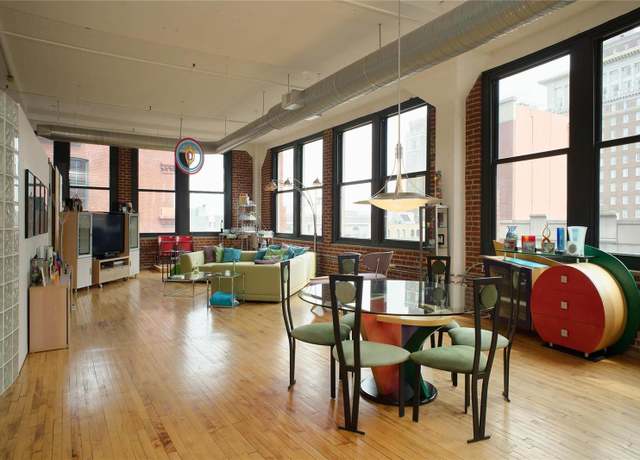 Property at 1010 Saint Charles St #802, St Louis, MO 63101, 2 beds, 2 baths