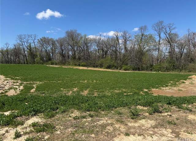 Property at 3905 Slate Ln, Edwardsville, IL 62025