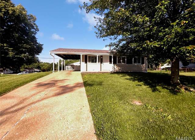 Property at 1726 Leafcrest Dr, Hazelwood, MO 63042, 3 beds, 2 baths