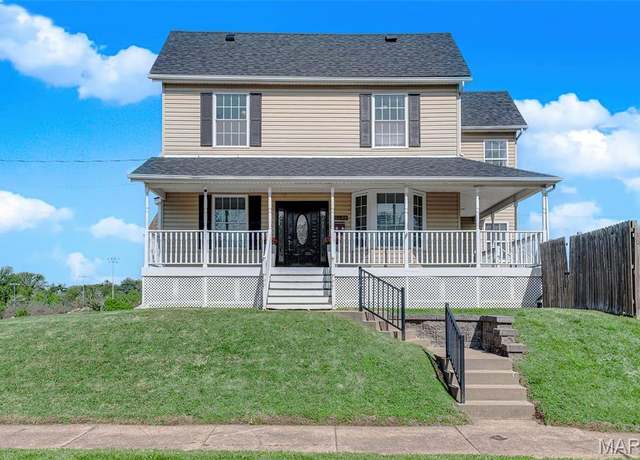 Property at 6653 Idaho Ave, St Louis, MO 63111, 3 beds, 2 baths