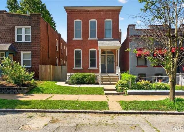 Property at 4316 Arco Ave, St Louis, MO 63110, 3 beds, 2.5 baths